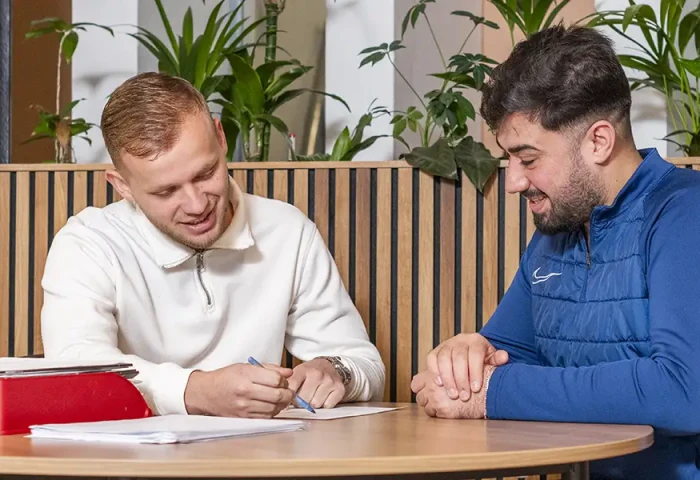 Summa opleiding Persoonlijk begeleider maatschappelijke zorg bol